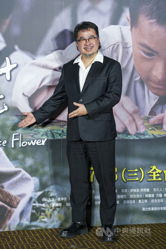 國家電影及視聽文化中心董事長褚明仁(圖)7日晚間出席電影「魯冰花」數位修復版台北首映會,分享經典作品推出數位修復版的意義。中央社記者鄭清元攝 115年7月7日