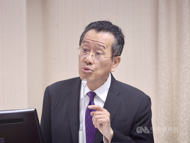 立法院外交及國防委員會8日上午邀請國防部長顧立雄專案報告「少子化衝擊下國軍人資政策與因應」，並備質詢。中央社記者王飛華攝　115年7月8日
