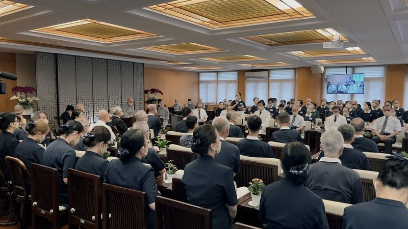 颱風巴威來勢洶洶，慈濟基金會成立災害應變中心，證嚴法師10日視訊連線，關心各地防颱整備進度。（慈濟基金會提供）中央社記者張祈傳真　115年7月10日