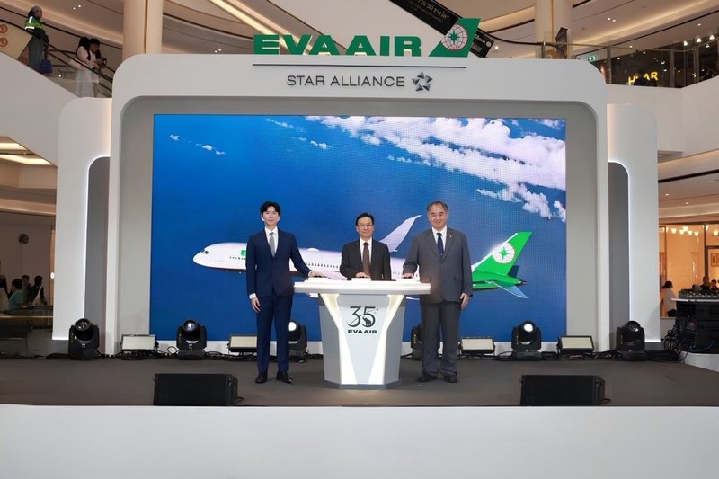 長榮航空為慶祝台北至曼谷航線開航35週年，10日至12日在曼谷暹羅百麗宮（Siam Paragon）舉辦旅展。（長榮航空泰國分公司提供）中央社記者李宗憲曼谷傳真　115年7月11日