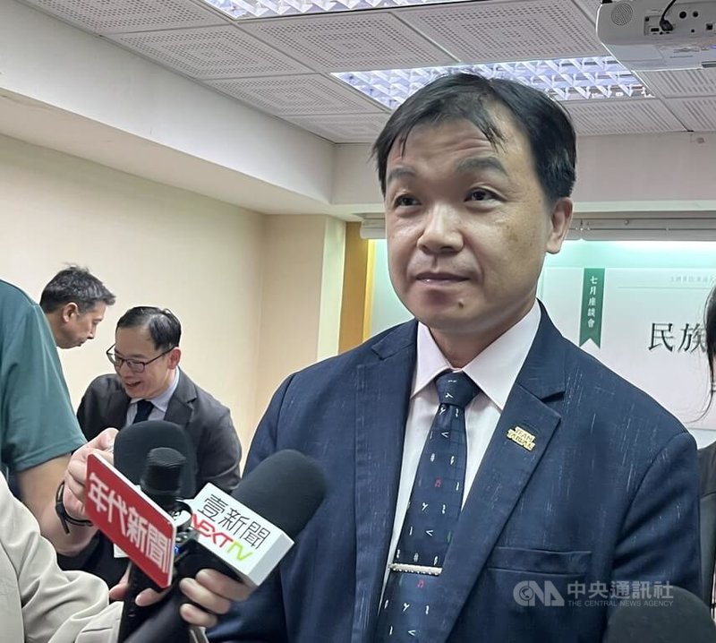 陸委會副主委沈有忠14日下午出席「民族團結進步促進法對兩岸交流的影響座談會」，他於會前受訪。中央社記者李雅雯攝 115年7月14日