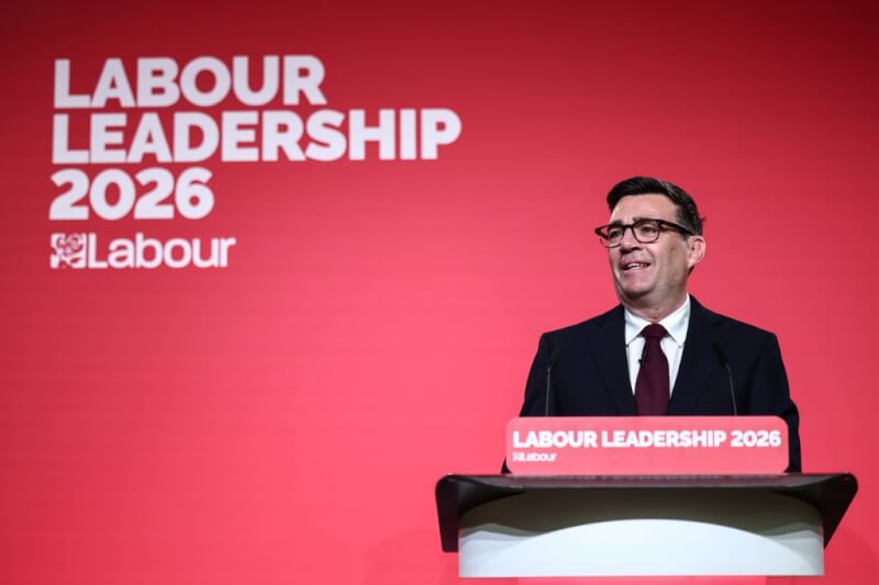 英國政壇老將柏南17日當選執政黨工黨黨魁,預計20日接任首相。(美聯社)