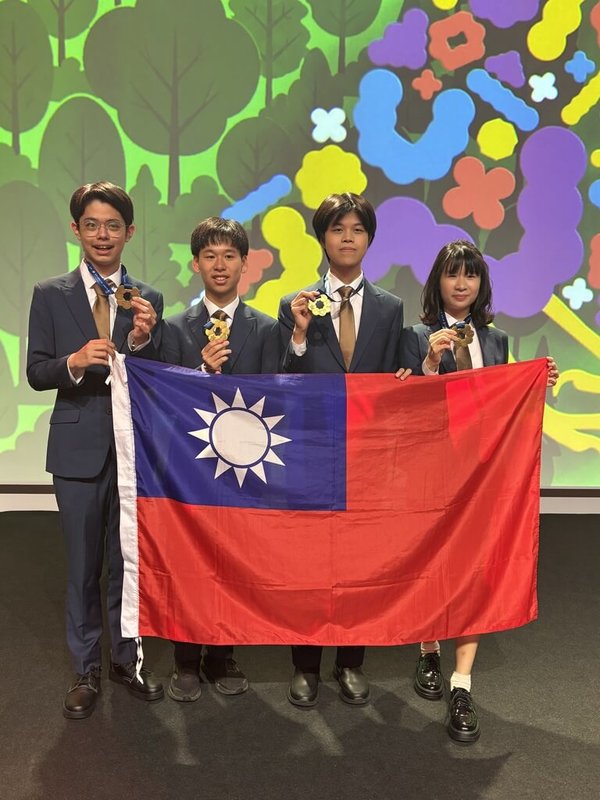 2026年第37屆國際生物奧林匹亞競賽成績揭曉，台灣學生共獲得4金，國際排名第1（以金牌數計算）。（教育部提供）中央社記者許秩維傳真　115年7月19日