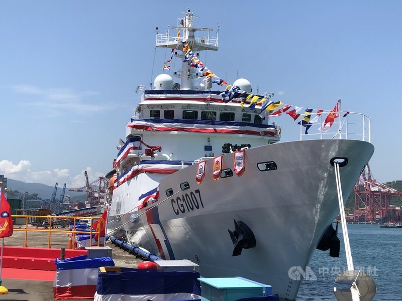 海巡署21日在台灣國際造船股份有限公司基隆廠,舉行第5艘1000噸級CG1007澎湖艦(圖)交船,與第6艘CG1008基隆艦命名下水典禮。中央社記者王朝鈺攝 115年7月21日
