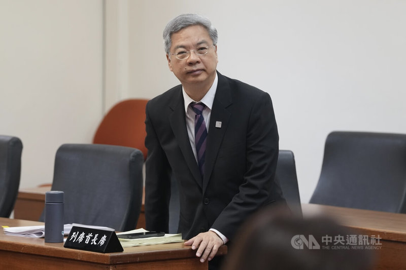 立法院經濟委員會22日審查能源管理法修正草案等案，對於國民黨提案刪減無人載具統籌型計畫預算，經濟部長龔明鑫（圖）表示，此舉影響非常大，上次國防特別條例立院刪除無人機部分已砍掉一條手臂，若這次再刪預算，等於把另一條手臂也砍掉。中央社記者徐肇昌攝　115年7月22日