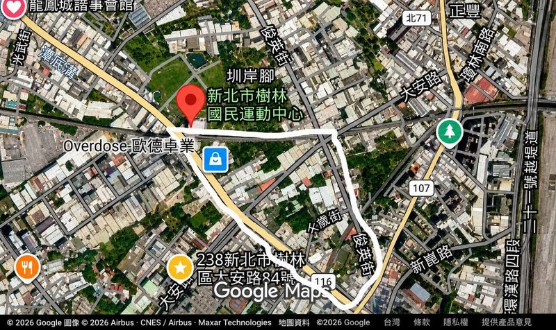 新北市政府22日正式宣布新北大巨蛋將興建於樹林運動中心南側的「樹林機五」用地(白框處)。體育局指出,基地鄰近樹林國民運動中心南側,街廓範圍位於大安路、中正路、俊英街一帶。(新北市政府提供)中央社記者黃旭昇傳真 115年7月22日