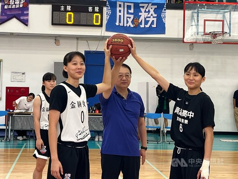 台電盃女籃賽連7年舉辦 最大目的盼推全民運動 | 運動 | 中央社 CNA 台電盃女籃賽連7年舉辦 最大目的盼推全民運動 | 運動 | 中央社 CNA