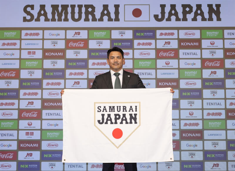 井口資仁（圖）25日出席記者會，正式被任命為日本國家棒球隊「侍JAPAN」總教練。（共同社）