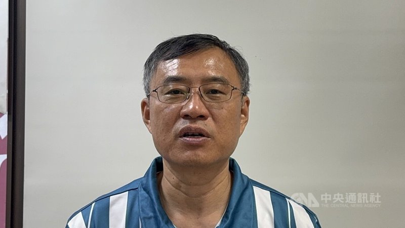 雲林縣1件屠宰羊肉經抽驗發現戴奧辛超標，檢驗報告28日出爐，雲林縣農業處長魏勝德（圖）說，李姓飼主提供羊隻的草料檢驗出戴奧辛含量；由於李姓飼主草料來源多元，縣府將與中央繼續釐清來源，並強調此為單一個案。　中央社記者姜宜菁攝　115年7月28日