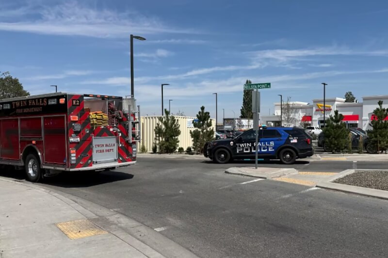 警方表示，愛達荷州雙瀑市一家In-N-Out Burger 1日下午發生槍擊案。（KMVT via 美聯社）
