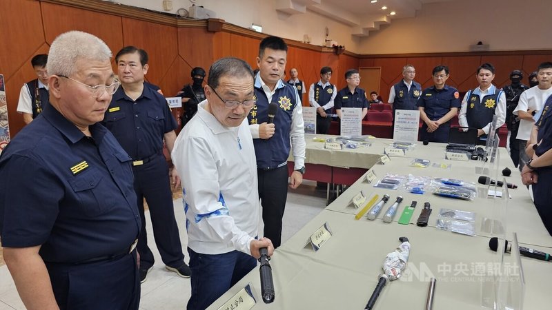 新北警專案掃黑　侯友宜：增編預算強化科技執法 | 社會 | 中央社 CNA