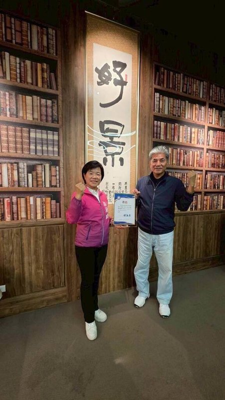 國民黨徵召吉安鄉長游淑貞(左)參選花蓮縣長,她邀請國家政策研究基金會副董事長李鴻源(右)擔任競選團隊總顧問,盼借重其在國土治理、防災工程及公共政策等領域專業,為花蓮打造更具前瞻性的願景。(游淑貞提供)中央社記者李先鳳傳真 115年8月2日