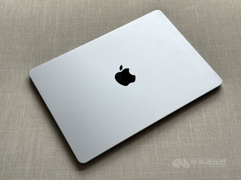 AI建置潮排擠消費電子　傳MacBook Air陷嚴重缺貨 | 產經 | 中央社 CNA