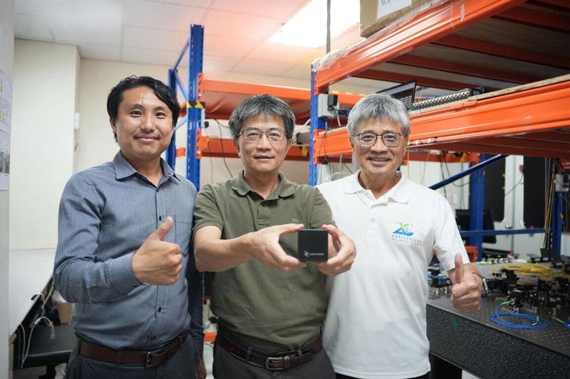 中大石虎一號立方衛星升空 完成光纖陀螺儀驗證 | 生活 | 中央社 CNA 中大石虎一號立方衛星升空 完成光纖陀螺儀驗證 | 生活 | 中央社 CNA