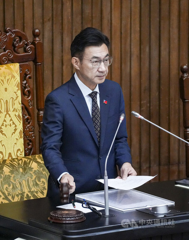 立法院會4日三讀修正通過總統副總統選舉罷免法第26條條文，增訂曾犯「詐欺犯罪危害防制條例」之罪，經有罪判決確定，不得登記為候選人。中央社記者鄭清元攝　115年8月4日