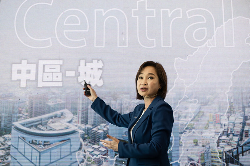 因需大量說話,國民黨高雄市長參選人柯志恩曾特別上課受訓,練習用丹田發聲。(柯志恩辦公室提供)中央社記者蔡孟妤傳真 115年8月8日