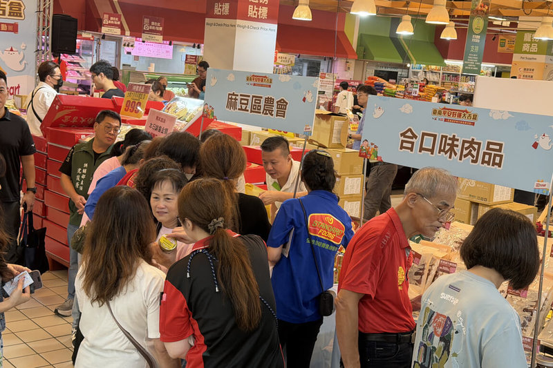 台南農特產搶攻中元節商機　部分所得捐熊本賑災 | 地方 | 中央社 CNA