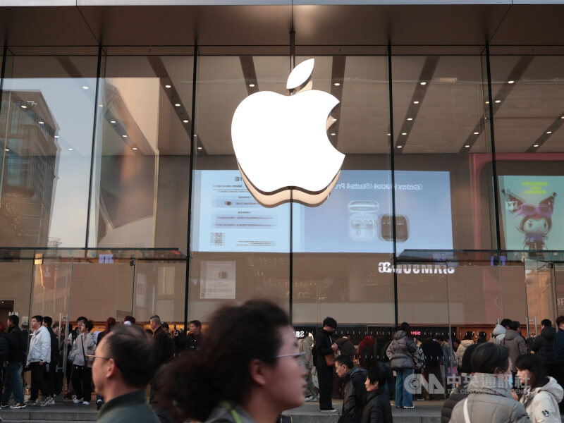 華爾街日報:蘋果因應記憶體短缺 iPhone、MacBook測試用中製晶片 | 國際 | 中央社 CNA 華爾街日報:蘋果因應記憶體短缺 iPhone、MacBook測試用中製晶片 | 國際 | 中央社 CNA