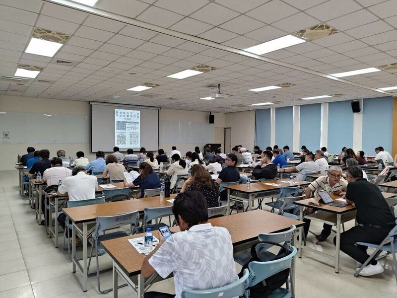 新竹縣政府11日表示，全縣列管未登記工廠755家，已有130家取得特定工廠登記；縣府日前舉辦說明會，說明申請資格及流程。（新竹縣政府提供）中央社記者郭宣彣傳　115年8月11日