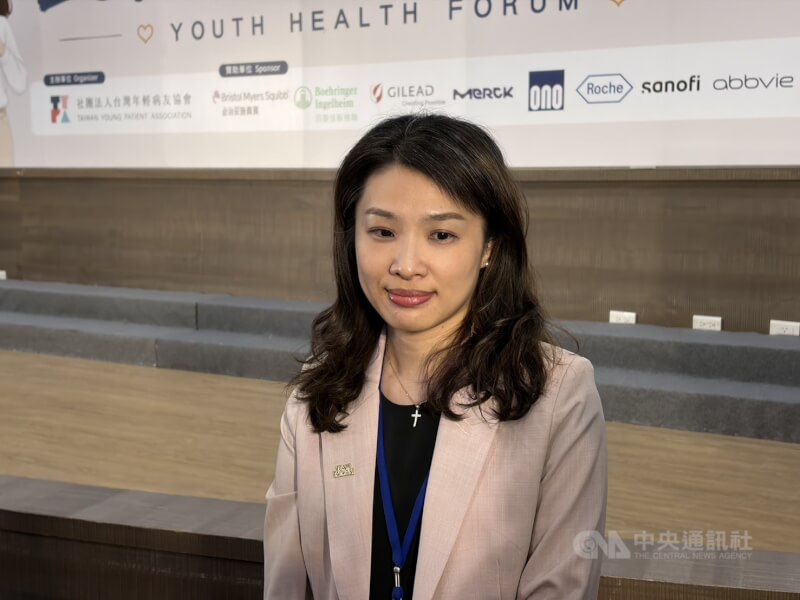 衛福部規劃「健康幣」獎勵制度,首波原預計9月上路。國健署長沈靜芬(圖)12日說明,相關規畫目前進入最後洽談階段,預計10月實施,中央社記者沈佩瑤攝 115年8月12日