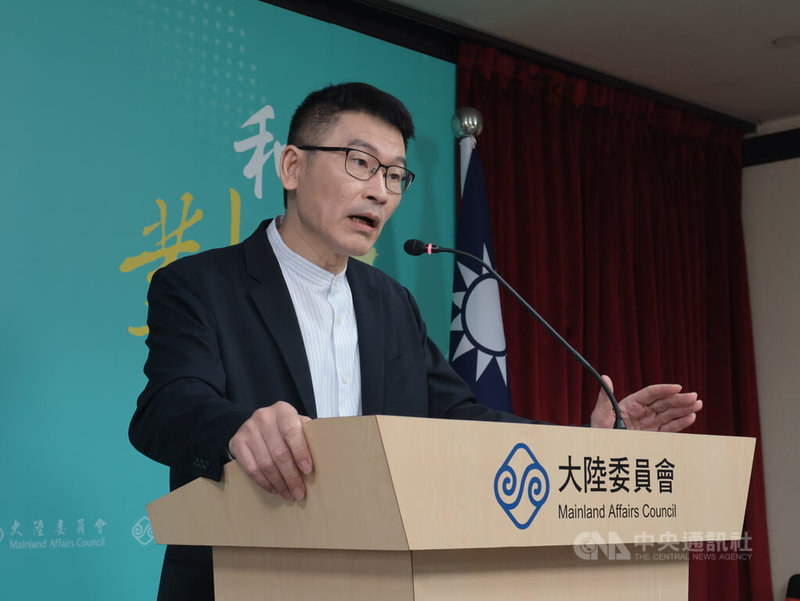 大陸委員會（陸委會）13日下午召開例行記者會，由副主委兼發言人梁文傑主持。中央社記者李雅雯攝 115年8月13日