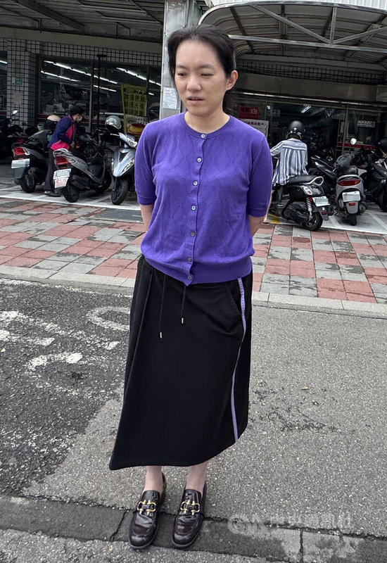 前總統陳水扁女兒陳幸妤（圖）13日下午步出在台南市東區的牙醫診所受訪表示，離婚已經蠻久了，但一切正常。中央社記者張榮祥台南攝　115年8月13日