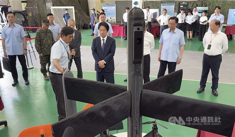 圖為總統賴清德視導中科院無人機發展現況。(中央社檔案照片)