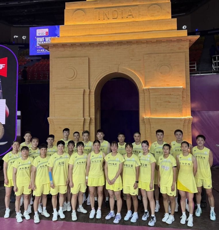 2026世界羽球錦標賽17日起在印度登場，台灣總計15組人馬參賽，台灣代表隊日前抵達，經過數日調整和適應場地，全隊都已進入備戰狀態。（中華民國羽球協會提供）中央社記者黎建忠傳真　115年8月17日