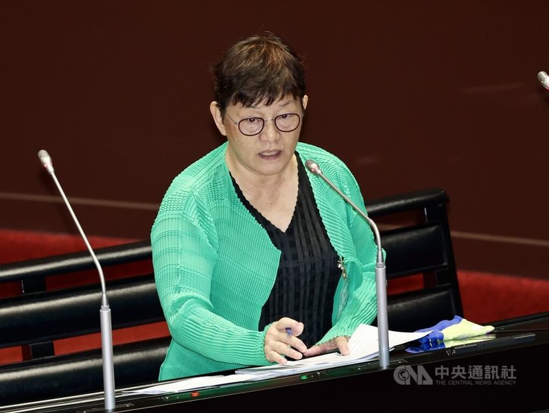 立法院全院委員會20日繼續審查監察院人事同意權案，邀請監察委員被提名人徐光蓉（圖）列席，接受朝野立委詢問。中央社記者張皓安攝　115年8月20日