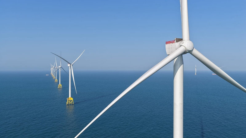 位於彰化縣外海的大彰化西北離岸風場1支風機8日起火，沃旭能源股份有限公司22日表示，受影響風機停機並隔離，其餘風機正常運轉，後續調查、檢查及修復等作業將確保不影響周邊海域環境。圖為離岸風場。（沃旭能源提供）中央社記者蕭博陽彰化縣傳真 115年8月22日
