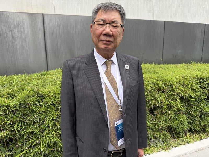台灣與印度官方、民間代表今天在印度交流，印度期盼與台灣在半導體產業上有更多的合作，印度台商總會總會長陳木騰（圖）則呼籲印度能打造出更友善的投資環境，才能創造出讓雙方有更緊密合作的契機。中央社記者李晉緯班加羅爾攝　115年8月27日