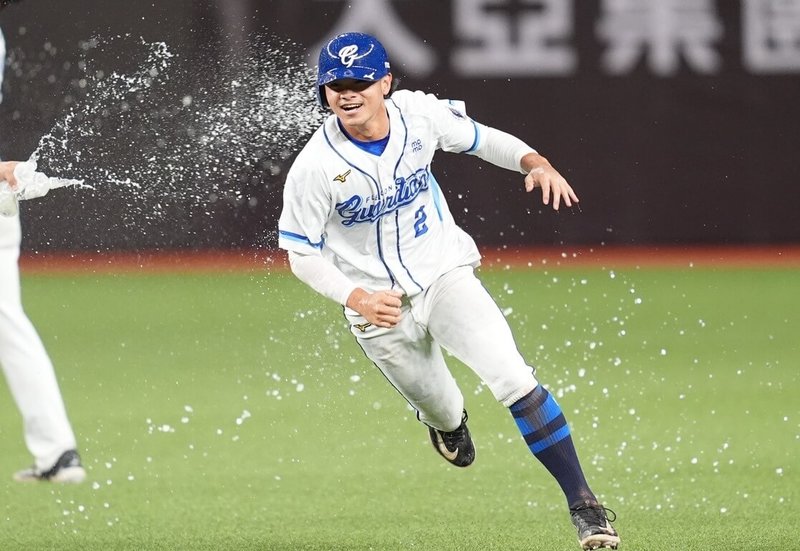 中職富邦悍將野手林澤彬（圖）1日例行賽與統一7-ELEVEn獅隊交手，在延長賽10局上有關鍵守備，10局下敲再見安，率隊搶勝。（富邦悍將提供）中央社記者謝靜雯傳真　115年9月1日