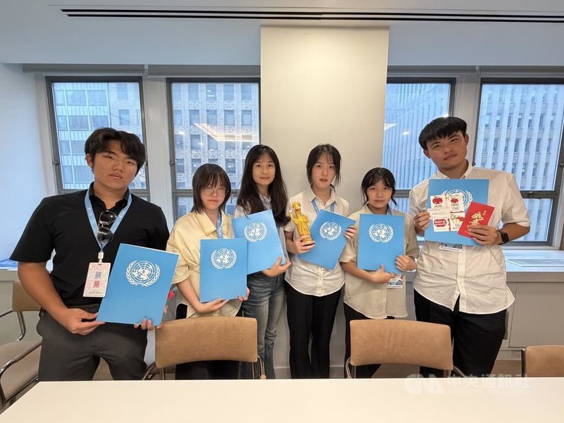 屏東縣政府推動「台美青年交流尋夢計畫」,共有33位屏東學子赴紐約參訪交流,學員們受訪表示,這趟行程不僅擴展國際視野,也學會勇敢說英文。中央社記者侯姿瑩紐約攝 115年9月3日