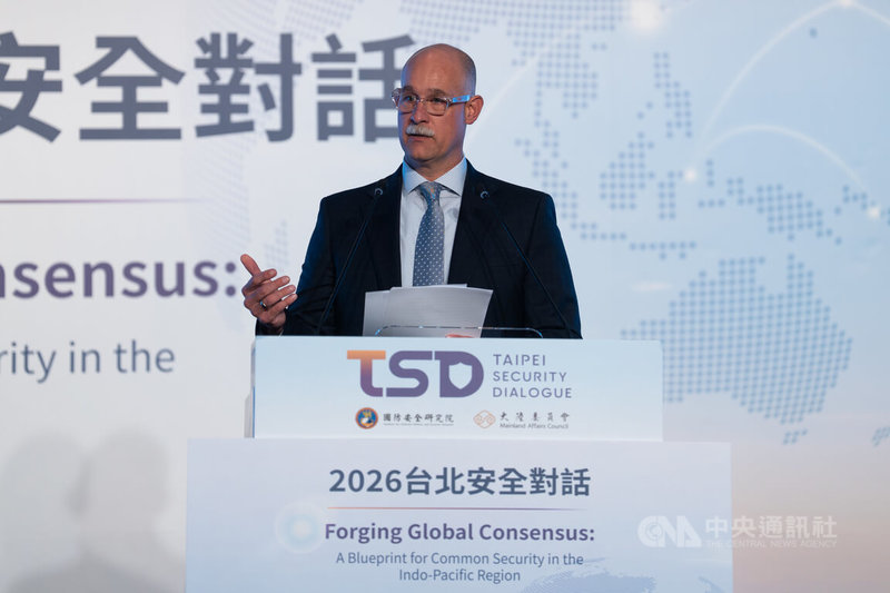 美國戰爭部前印太安全事務首席副助理部長羅耶爾（圖）9日指出，台灣須提出足夠預算加速國內無人機生產。中央社記者游凱翔攝　115年9月9月