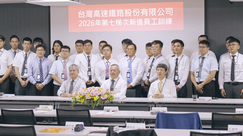 台灣高鐵首組N700ST列車抵台後正在測試，因應新車投入後增班需求，總計招募45名列車駕駛，首批新駕駛9月報到受訓，11月將有第2批報到，116年擬再招募駕駛。（台灣高鐵提供）中央社記者黃巧雯傳真　115年9月15日