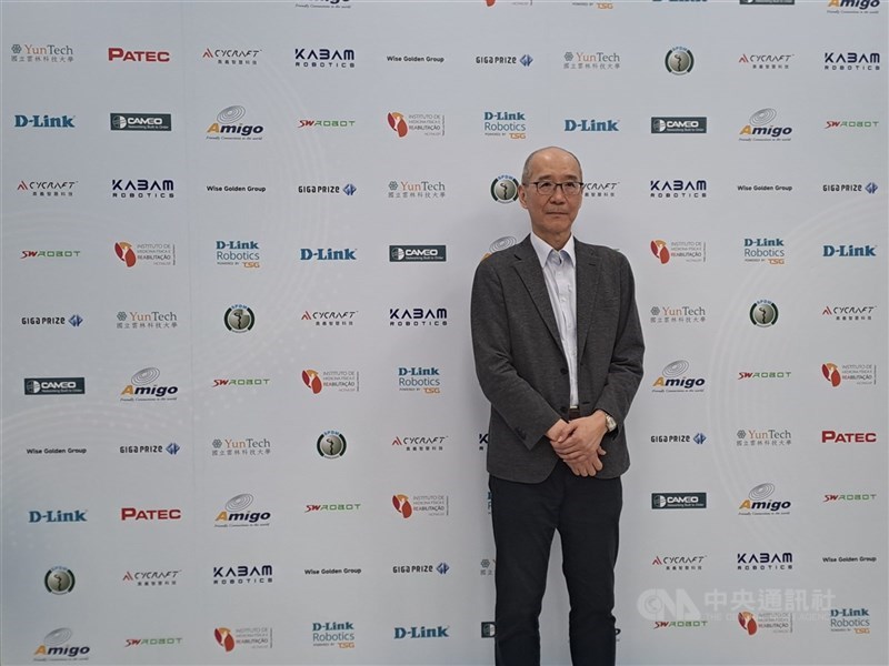 網通品牌D-Link友訊發布重大訊息指出，公司網站遭攻擊登入驗證，但對公司營運尚無重大影響。圖為網通品牌友訊科技總經理張家瑞。（中央社檔案照片）
