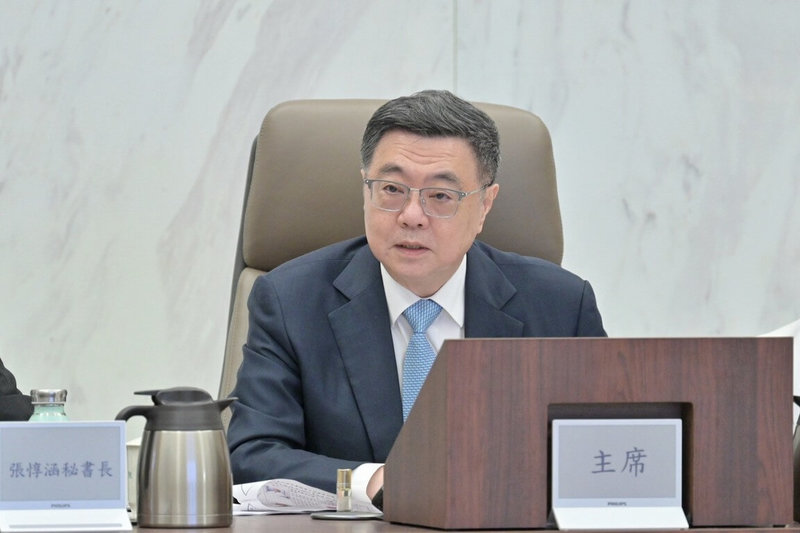 行政院長卓榮泰22日主持「行政院食品安全會報115年第3次會議」，會中討論強化食用油品安全事件以及校園營養午餐食安。（行政院提供）中央社記者賴于榛傳真　115年9月22日