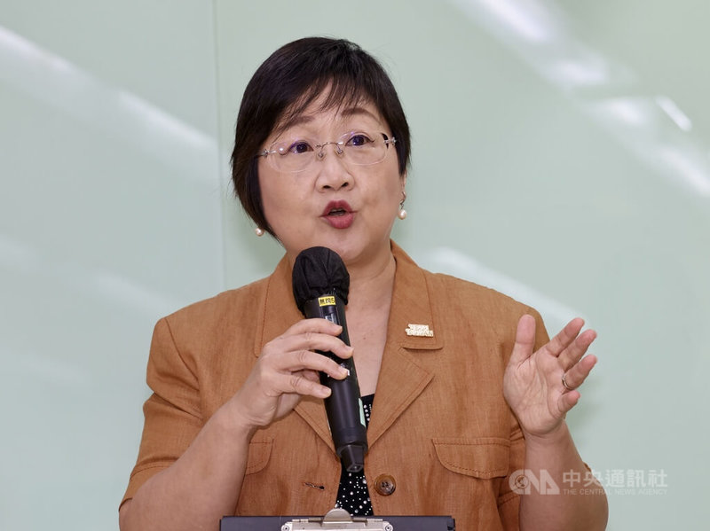 僑委會委員長徐佳青30日在台北表示，民國115年僑胞國慶歸國人數，目前網路報名人數近4000人、來自53個國家，加上現場報名人數，預估整體人數將達到4800人左右。中央社記者張皓安攝　115年9月30日