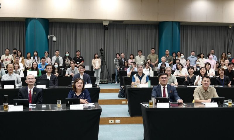 環境部推動「國土綠蔭氣候調適計畫暨推動木質資源循環」，攜手中華電信舉辦首場與企業合作說明會廣納外界建議。（中華電提供）中央社記者江明晏傳真　115年10月5日