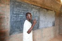 台灣大愛名揚非洲系列之二：鑽鑿水井捐建學校　中油與查德共存共榮