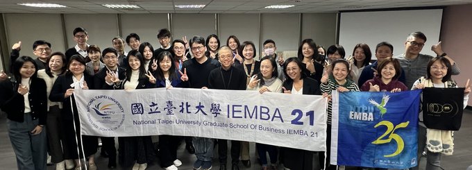 新聞現場與數位前線  台北大學商學院參訪中央社