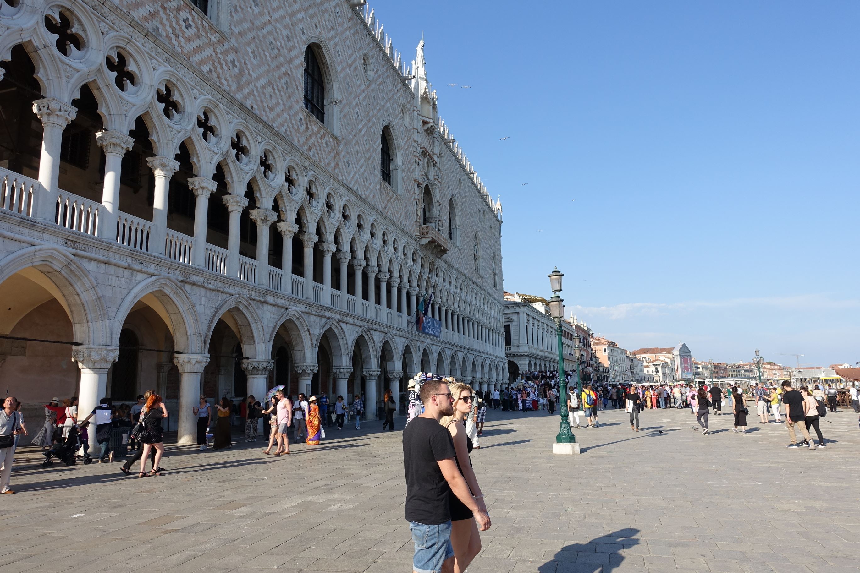 （La Biennale di Venezia提供）