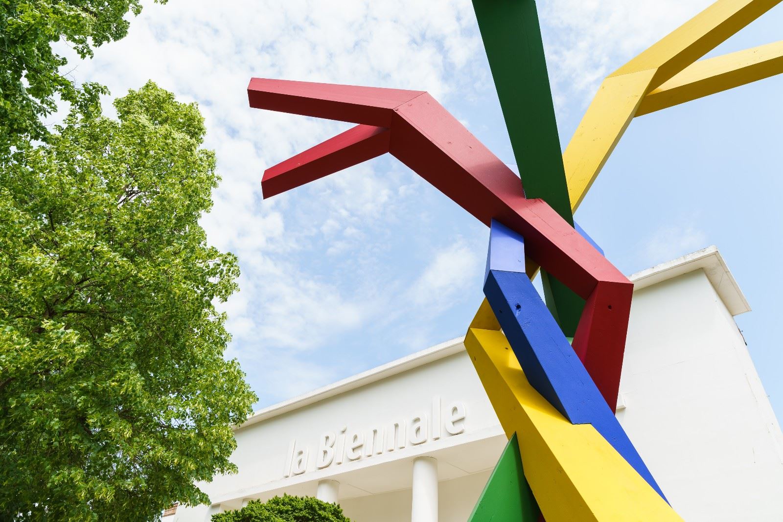 （La Biennale di Venezia提供）