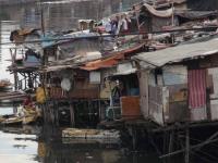 菲律賓貧民逐夢煙霧山