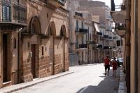 義大利1歐元買房潮 瀕危小鎮獲新生