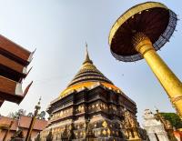 公雞之城泰北南邦  乘坐馬車吃遍便宜夜市