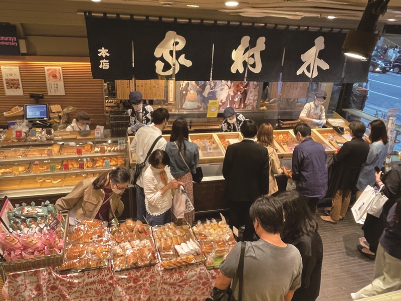位於東京銀座的木村屋總本店，以紅豆麵包聞名。（中央社楊明珠）