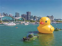 從相仇到鄉愁 台灣戰南北無聊又好聊