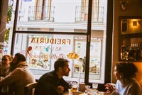 西班牙人一日五餐  最適合當夜貓子的國度