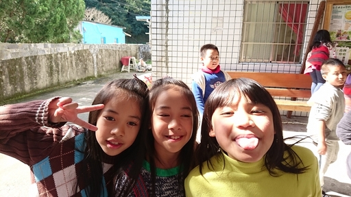撥出1-2周時間到東澳陪伴孩子